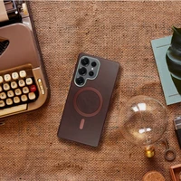 GENTLEMAN MAG COVER Dėklas telefonui, suderinamas su MagSafe, skirtas SAMSUNG A36 rudas