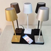 Naktinė lempa WDL-02 belaidė juoda