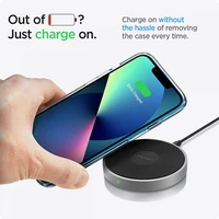 Spigen Liquid Crystal dėklas iPhone 13 - skaidrus