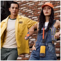 "Uniq Grivix Premium 360 Mount&Grip Stand" magnetinis laikiklis - juodas