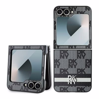 DKNY Checkered Pattern Printed Stripes Dėklas telefonui Samsung Galaxy Z Flip 6 - juodas