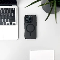 Madingas dėklas telefonui su magnetine funkcija iPhone 17 Pro - juodas