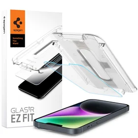 Spigen Glas.tR EZ Fit grūdintas stiklas iPhone 13 / 13 Pro / 14 / 16e