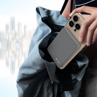 Blavec Išorinė baterija 5000mAh BJ-04 Itin Plona 7,8mm - Type C - 22,5W magnetinė Magsafe 3 in 1 (PBBJ04-MC5G) pilka stiklas