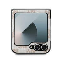 DKNY Checkered Pattern Printed Stripes Dėklas telefonui Samsung Galaxy Z Flip 6 - rožinis