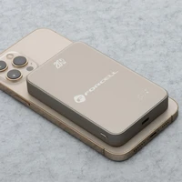 Išorinė baterija saderinta su MagSafe Forcell F-Energy SuperSlim F10K8 QC4.0 PD3.0 15W 10000 mAh titano dykumos spalva