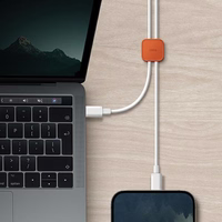 Uniq Pod lipnus kabelių tvarkytuvų rinkinys, 8 vnt., oranžinis