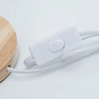 Stalo lempa prie lovos plunksna Art Deco raudona CBDPH