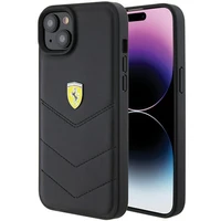 Ferrari FEHCP15MRDUK dėklas telefonui iPhone 15 Plus 6.7" juodas/juodas kietas su dygsniuotu metaliniu logotipu