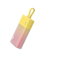 Baseus Popsicle 5200mAh 20W išorinė baterija su įmontuotu Lightning kabeliu (+ baltas Baseus Simple USB-C - USB-C 60W/20V/3A/30cm kabelis) - geltona-rožinė