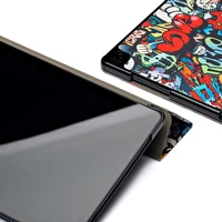 Dėklas Reach Smart Leather Samsung X110/X115 Tab A9 8.7/X130/X135 Tab A11 8.7 graffiti