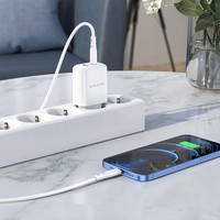 Įkroviklis Borofone BN4 20W USB-C/USB-A baltas