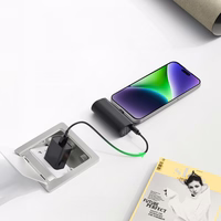 Išorinė baterija Blue Star 5000 mAh su įmontuotu jungtimi Lightning 2,1A W0556P juoda