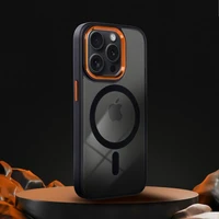 COLOR EDGE MAG COVER dėklas telefonui suderinamas su Magnetiniu IPHONE 14 Pro juoda auksinė