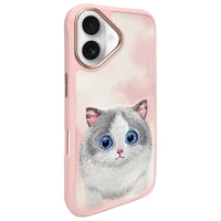 Nimmy Big Eyed Pet 2.0 Dėklas telefonui iPhone 16 - rožinis