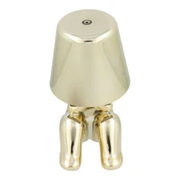 Stalo lempa prie lovos GOLD MAN Art Deco sėdinti (versija 4) MLTL