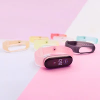 Silikoninis dirželis Xiaomi Mi Band 5 / 6 apyrankei - auksinis