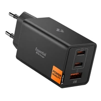 Spigen Essential EE673EU 3 jungtciu ikroviklis 2xUSB-C 1xUSB-A 67W - Juodas
