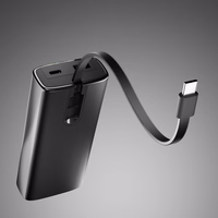 SBS 10000mAh PD 20W išorinė baterija su LCD ekranu ir įmontuotu USB-C kabeliu - pilka