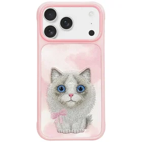 Nimmy Big Eyed Pet 2.0 Katės dėklas telefonui iPhone 17 - rožinė