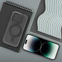 MATTE MAG COVER magnetinis dėklas telefonui, suderinamas su MagSafe, skirtas IPHONE 17 Pro, titano spalvos