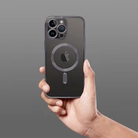 ELECTRO MAG COVER dėklas telefonui suderinamas su MagSafe iPhone 13 juodas