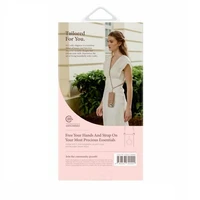 Uniq Coehl Linear Magnetinis įkrovimo dėklas iPhone 16 - opalinis