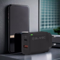 Blavec sieninis įkroviklis BC-5 GaN - USB + Type C - PD QC 45W 3A (TCBC5G-UCB453A) juodas