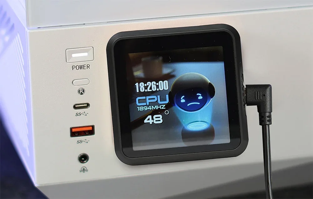 IPS ekranas vandeninio aušintuvo